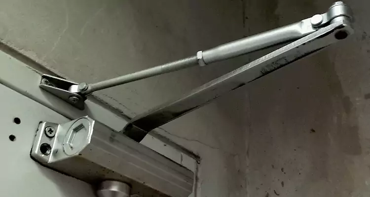 Door Closer Parallel Arm Installation in DeLand, FL